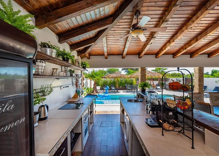 Andrea Zadarvillas * Zaton (Zadar)