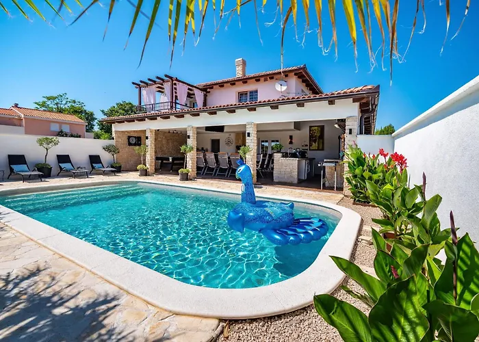 Andrea Zadarvillas Villa *