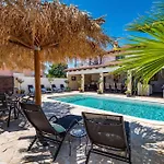 Andrea Zadarvillas Villa *