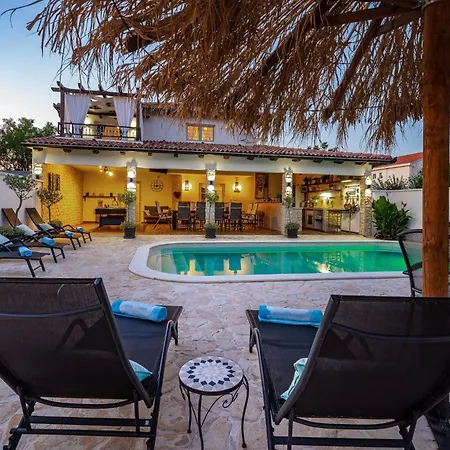 Andrea Zadarvillas * Zaton (Zadar)